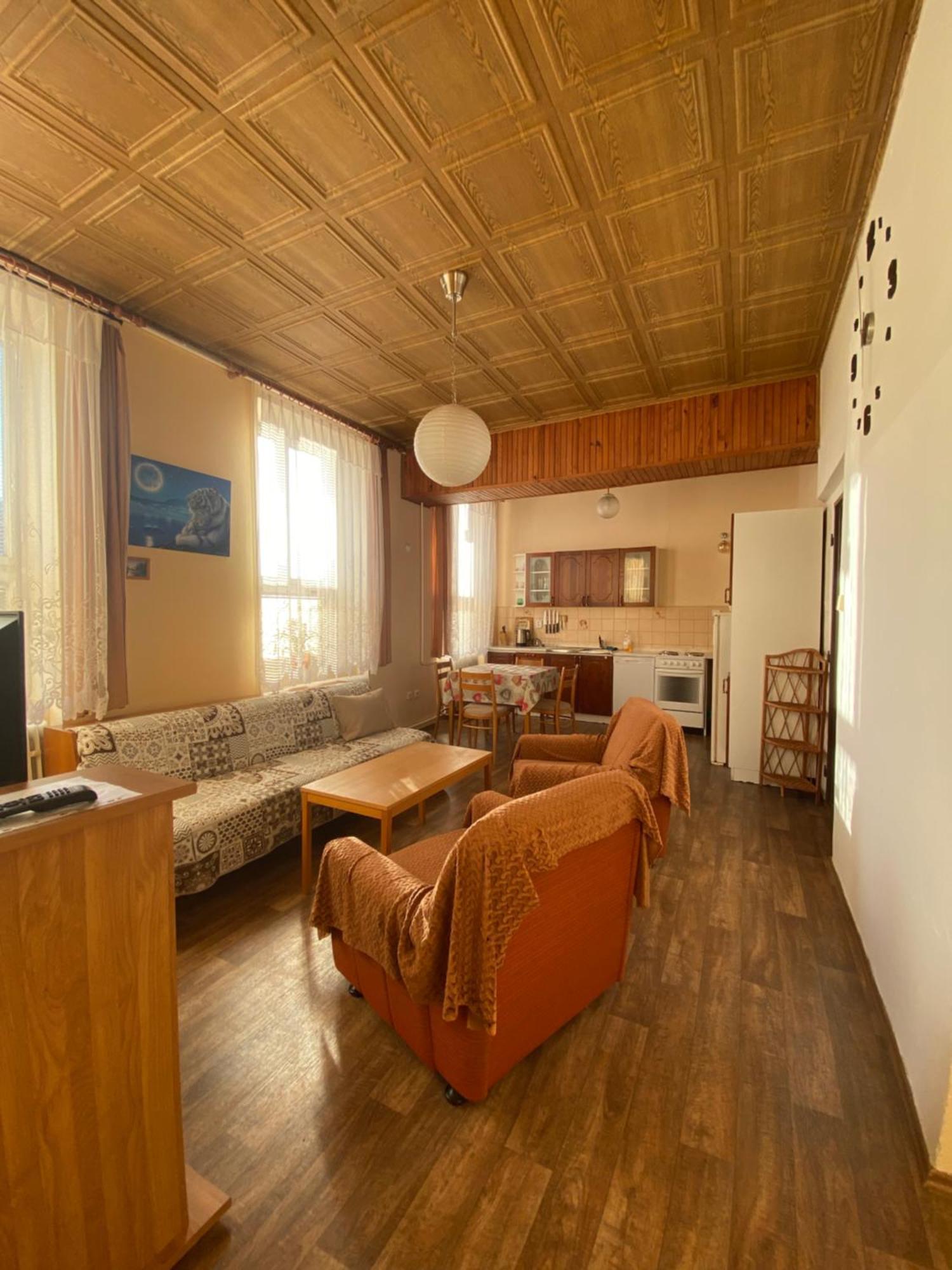 Apartman Na Bohdasine Červený Kostelec Екстериор снимка